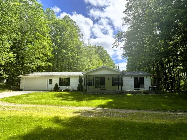 7845 Farrier Rd, Hillman, MI 49746