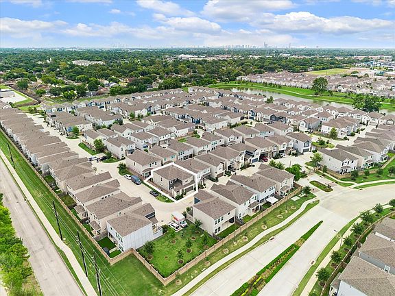5th image of 4210 Upland Bend Dr