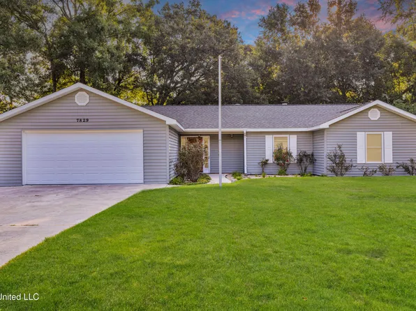 7829 Alawai Ave, Diamondhead, MS 39525