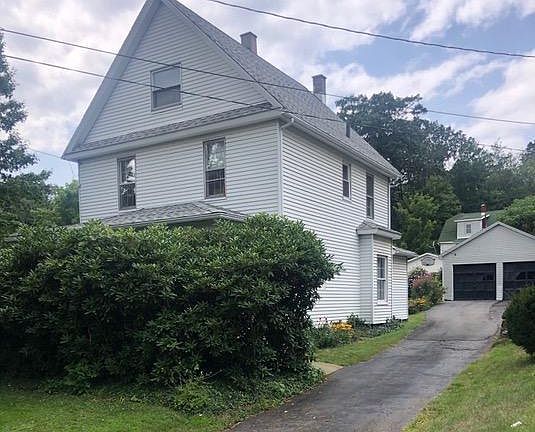 2nd image of 510 Harwood Ave