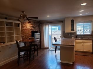 3270 Fillmore St, Alameda, CA 94501