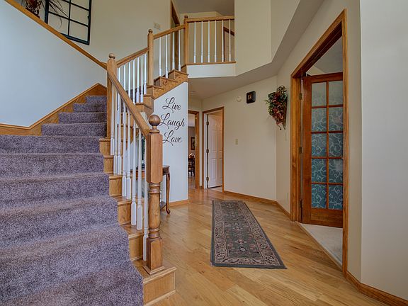 2nd image of 7078 Stonecreek Dr