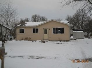 3410 Radford Dr, Lansing, MI 48911
