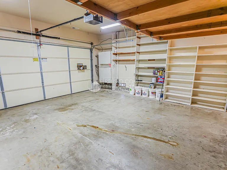 448 Fathom Dr — Photo 29