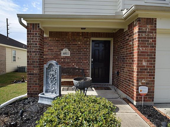 2nd image of 6811 Wide Creek Dr