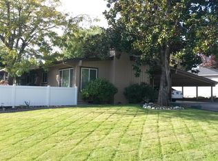 364 Sutter Ave, Medford, OR 97504