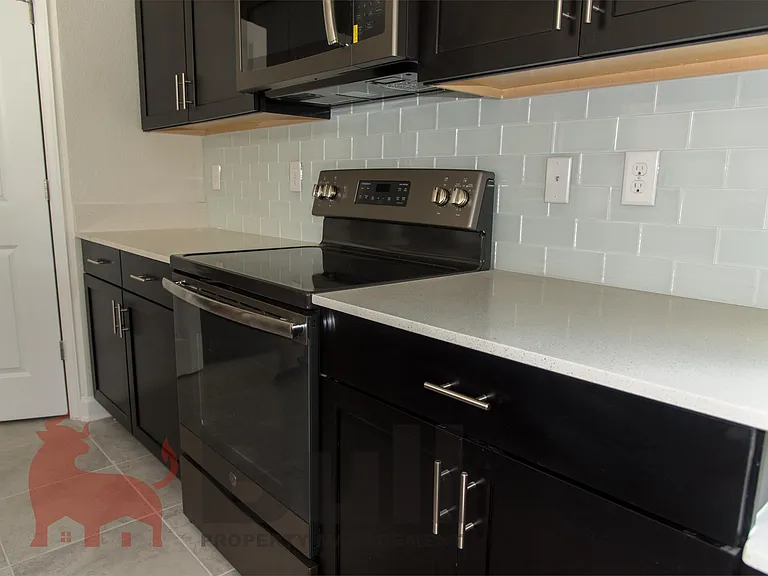 7518 Summerlake Groves St — Photo 19
