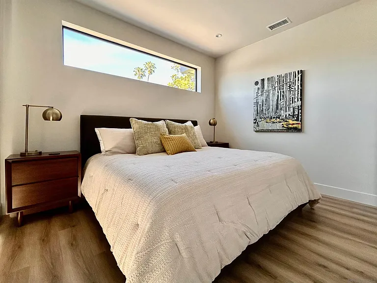 8168 Paseo Del Ocaso — Photo 14