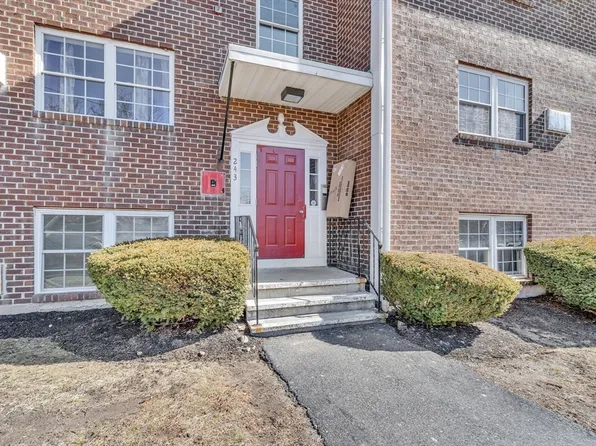 243 Boston Post Rd E APT 7, Marlborough, MA 01752