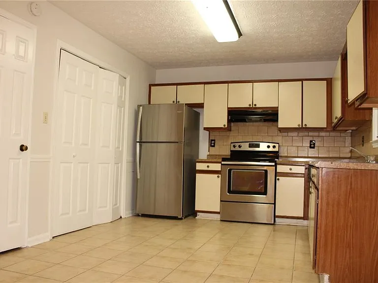 4438 Coopers Creek Dr SE — Photo 1