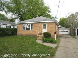 2706 Madison Ave SE, Grand Rapids, MI 49507