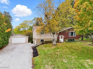 1285 Everbright Dr, Uniontown, OH 44685