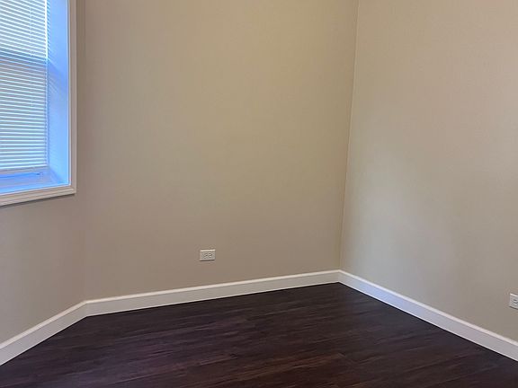 5th image of 5026-32 W Madison St #5026-1