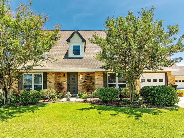 222 Guidry St, Bourg, LA 70343