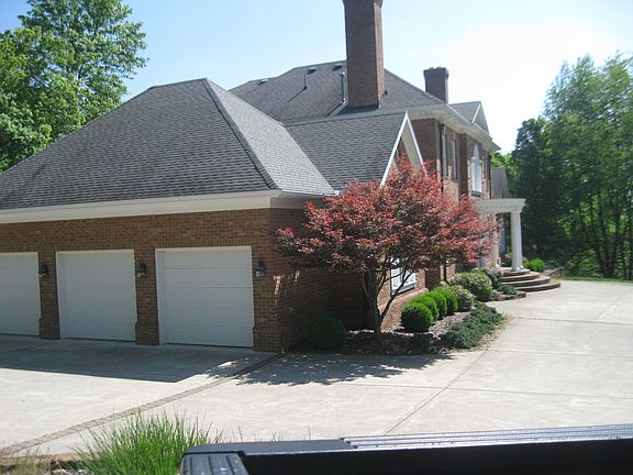 3rd image of 714 Allen Ave