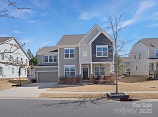 4028 Shadowbrook Rd, Waxhaw, NC 28173