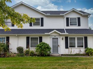 8080 Harbor Creek Dr APT 803, Mentor On The Lake, OH 44060