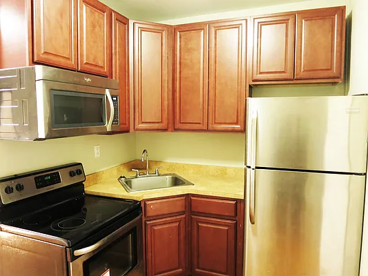 Rented by M&J Apt Services Corp | media 29