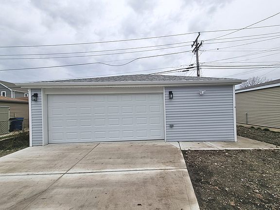 3rd image of 804 S 20th Ave