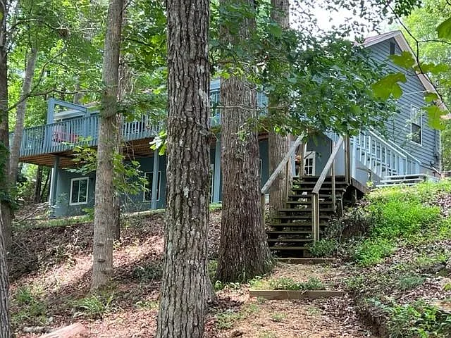 8010 Hickory Ct — Photo 5