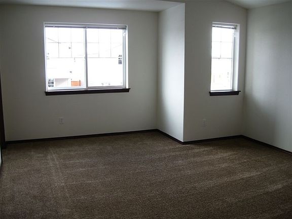 5th image of 14605 46th Ave NE