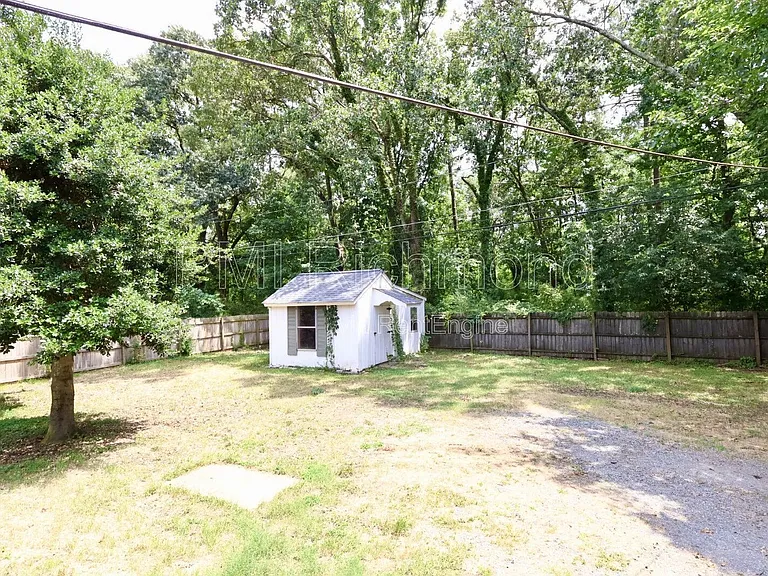 5601 Eunice Dr — Photo 24