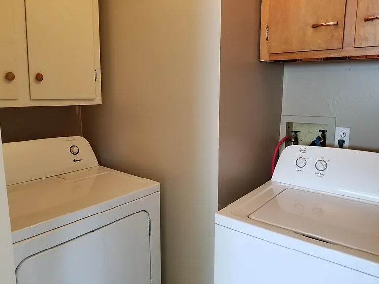 1909 Dooridge Dr — Photo 14