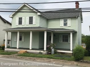 8515 Broadway St, Westmoreland City, PA 15692