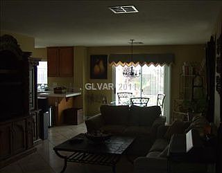 3rd image of 6398 Cactus Dahlia St