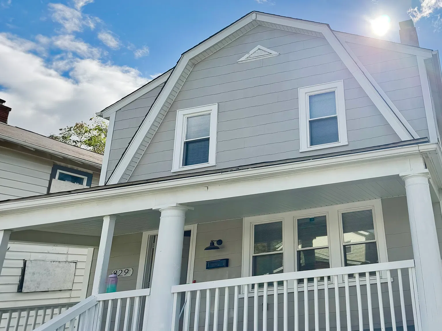 3 bed, 1.5 bath, 1300 sqft, $2,295 — Photo 1