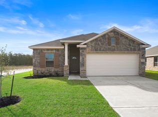 313 Big Spring Dr, Anahuac, TX 77514