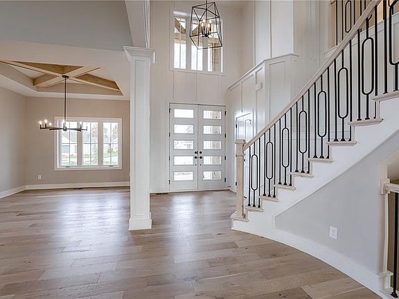 2nd image of 1803 Red Orchard Dr