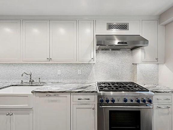 4th image of 70 E 10th St APT 5J