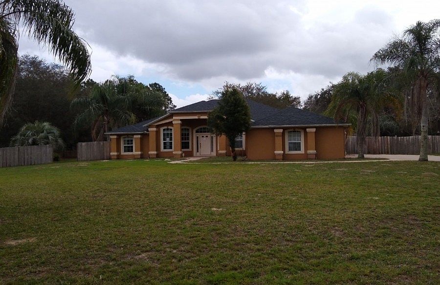 1st image of 32640 Windy Oak St