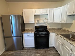 105 Andrews St #1, Fall River, MA 02724