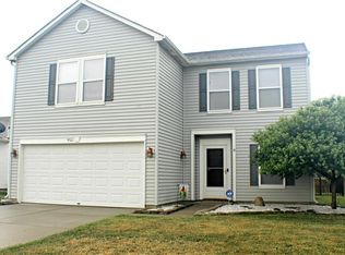 9511 W Quarter Moon Dr, Pendleton, IN 46064