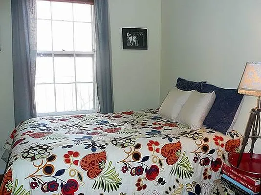 Sold by Stribling | media 4
