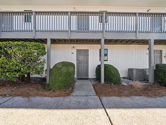 5th image of 3605 E County Highway 30a Unit 111