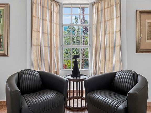 4th image of 180 Camino Del Rte