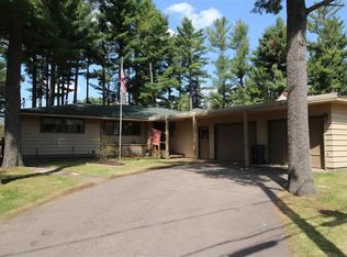 709 2nd St, Carlton, MN 55718