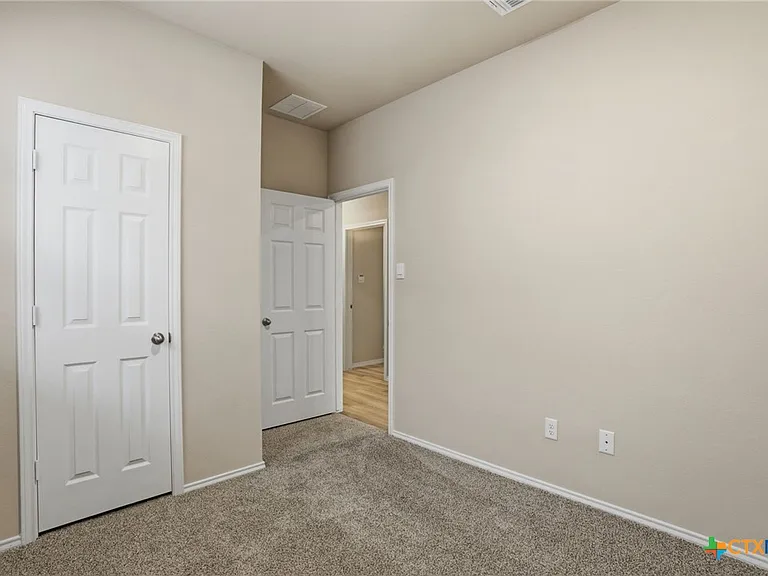 1126 Stone Valley Rd #B — Photo 18