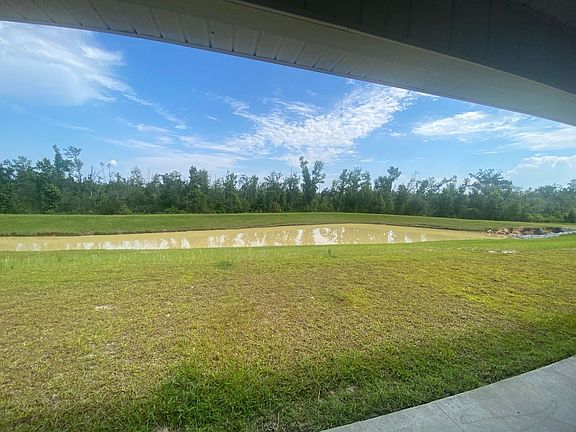 3rd image of 5544 Hill Dr