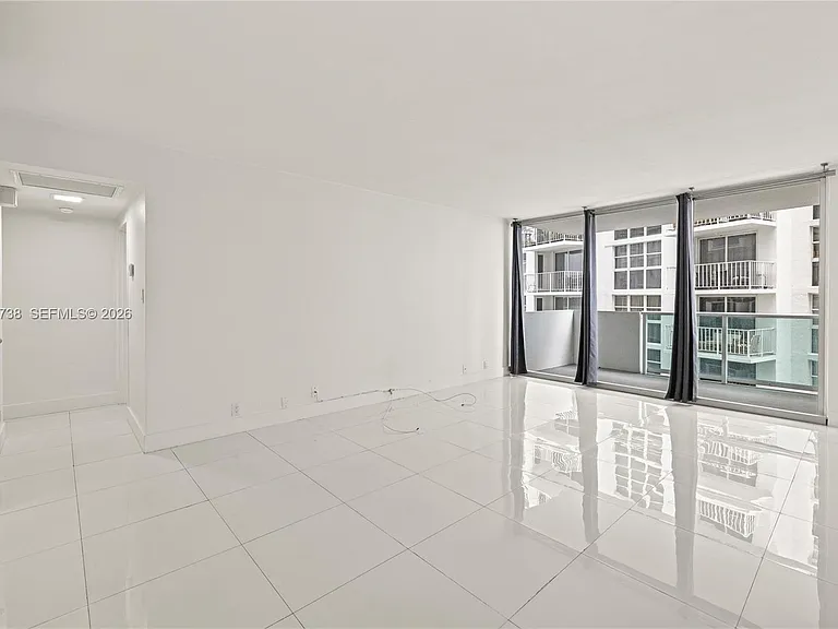 1200 West Ave #622 — Photo 5