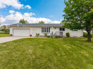 1509 Ridgeway Dr SW, Alexandria, MN 56308