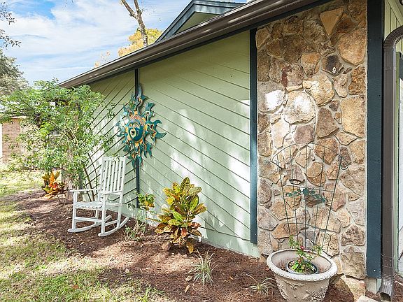 3rd image of 13577 Pachuco Ct