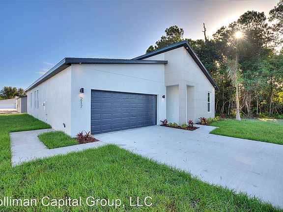 4th image of 305 Royal Palm Cir