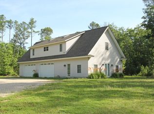 12091 General Puller Hwy, Hartfield, VA