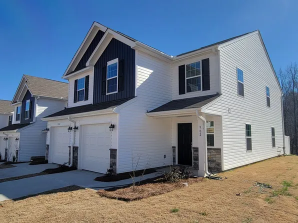 902 Powder Creek Dr, Reidville, SC 29375