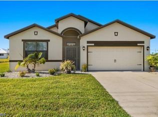 304 SW Trafalgar Pkwy, Cape Coral, FL 33991