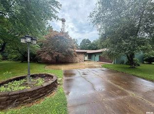 106 Windridge Dr, Washington, IL 61571